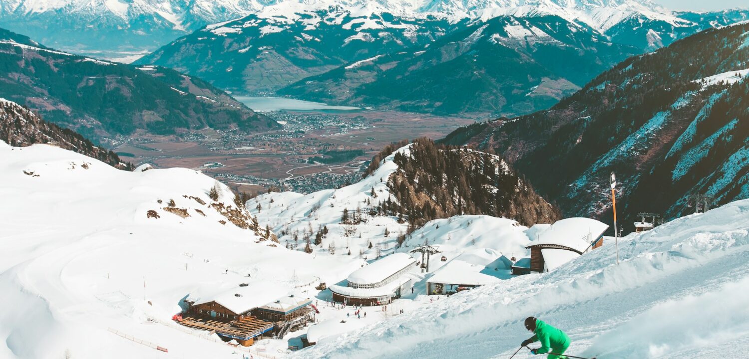 Switzerland’s mountains are more than just a winter getaway – they’re a complete experience. From world-class slopes to charming villages and peaceful stays